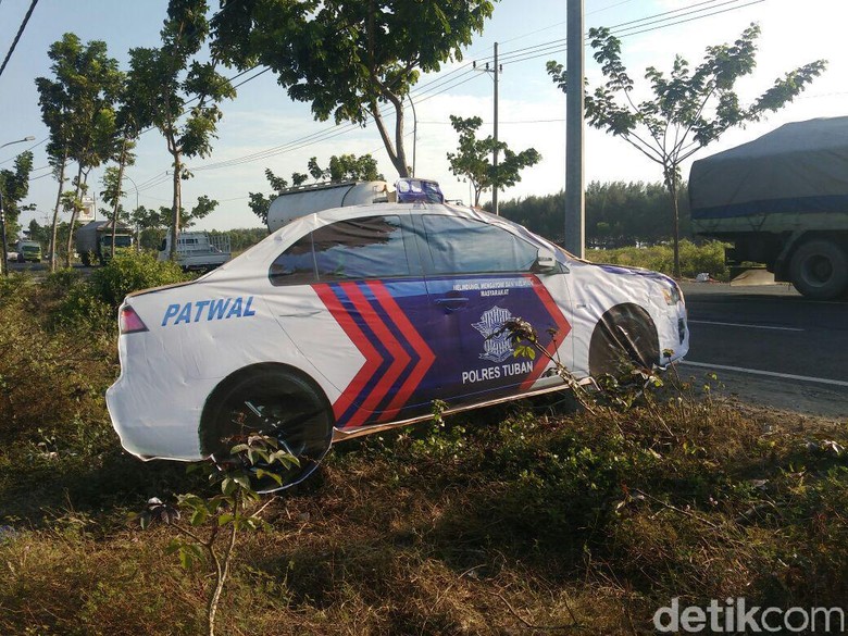 Polisi Sempat Bolak Balik Bongkar Mobil Patroli Cari Sudut polisi sempat bolak balik bongkar mobil patroli cari sudut