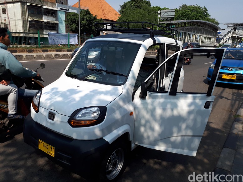 Cerita Sopir Bajaj Roda 4: Penumpang Bilang Enak, Nggak Gemetar Cerita Sopir Bajaj Roda 4: Penumpang Bilang Enak, Nggak Gemetar