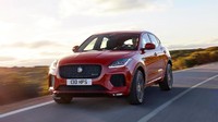 Berbeda dibandingkan generasi sebelumnya, Jaguar E-Pace kali ini akan diproduksi dan dijual lebih banyak, dibandingkan kakaknya F-Pace Mid-Size SUV. Jaguar E-Pace menjadi SUV kedua Jaguar setelah F-Pace. Foto: Pool (Motor1)