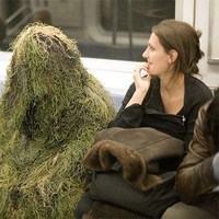 Manusia rumput. Foto: Dok. Bored Panda