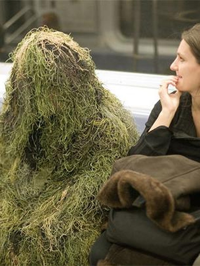 Manusia rumput. Foto: Dok. Bored Panda