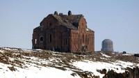 Di abad ke-11 saat di bawah kekuasaan Bagratid, Ani pernah menjadi ibukota Armenia. Populasinya mencapai 100 ribu jiwa yang mana sudah menjadi kota yang sangat maju di zamannya (Joseph Flaherty/BBC Travel)