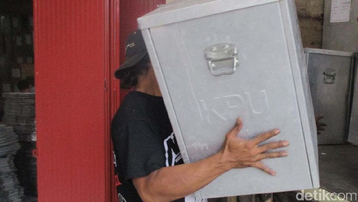 Pilgub Jatim Diprediksi Diikuti 3-4 Paslon dengan 4 Koalisi