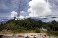 BTS Telkomsel di Entikong.