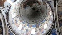 Kota Ani memang rawan gempa dan berada di atas perbukitan yang sering ditutupi salju (Joseph Flaherty/BBC Travel)