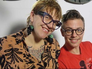 Pasangan Tidak Biasa: Ibu, Anak dan Bapak Transgender