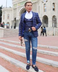 Ekstrem! Pria Terobsesi Jadi Boneka Hidup Operasi Angkat 4 Tulang Rusuk