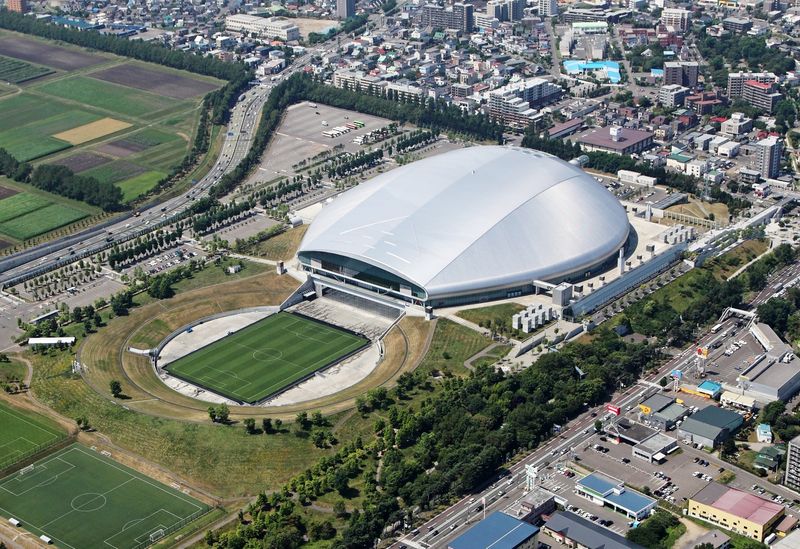 Sapporo Dome, stadion di Jepang
