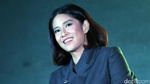 Dian Sastro, Tatapanmu Menghujam Hati