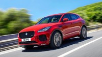 Kelebihan Jaguar E-Pace dikatakan bakal terasa disetiap lini, karena meski memiliki ukuran yang lebih kecil. Foto: Pool (Motor1)