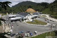 Jalan Kaki dari Indonesia Menyeberang ke Malaysia