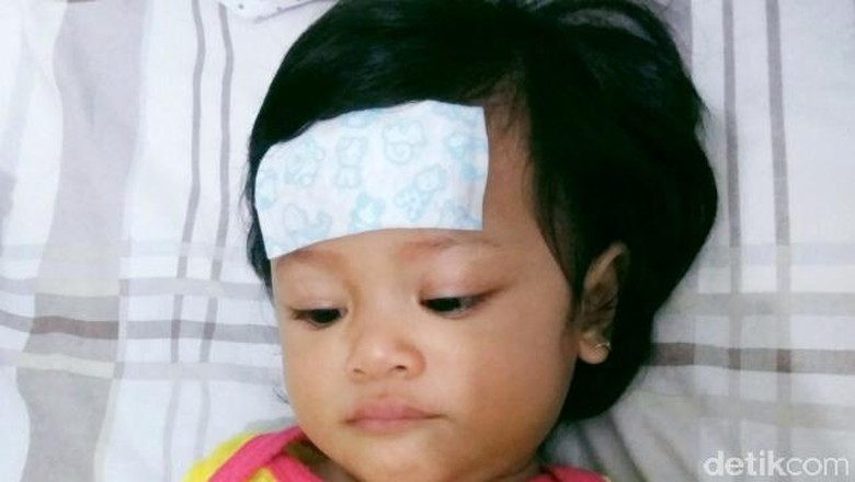 Ilustrasi anak demam/ Foto: dok.HaiBunda Ilustrasi anak demam/ Foto: dok.HaiBunda