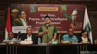 Muhaimin Iskandar memberikan pemaparan.