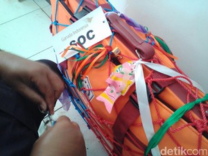 Agar Tak Tertukar, Jemaah Haji Banyumas Beri Tanda Tas Kopernya