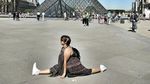 Keren! Foto-foto Wanita Gemuk Lakukan Pose Yoga
