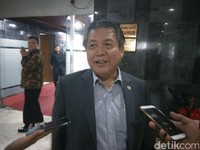 Janji Jokowi Gaji PNS Naik Bulan Depan