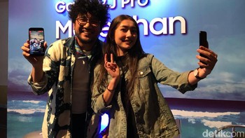 Kunto Aji dan Devina Aureel. (Foto: detikINET/Adi Fida Rahman)