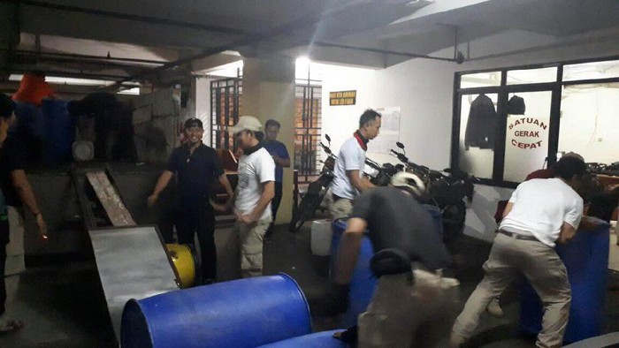 Pabrik Miras Oplosan Tiner di Ciracas Beroperasi 2 Tahun