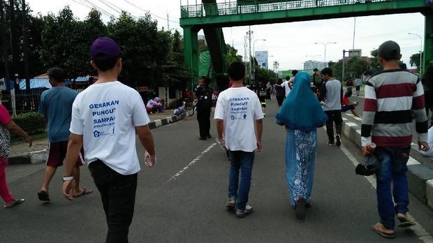 Bekasi Clean Action rutin hadir di kegiatan Car Free Day (dok Bekasi Clean Action)