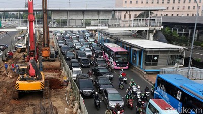 Kemacetan Kepung Cawang-Pancoran