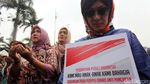 Aksi Perempuan Dukung Perppu Ormas