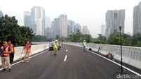 Terkait apakah nantinya open traffic tersebut akan dihadiri oleh Presiden Joko Widodo, Djarot belum bisa memastikan hal tersebut.