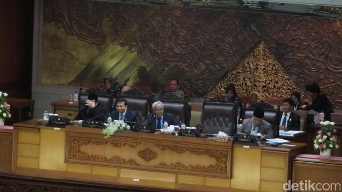 253 Anggota DPR Tak Hadiri Paripurna Penutupan Masa Sidang