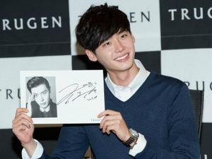 Audi Marissa Bela Lee Jong Suk soal Dideportasi dari Indonesia