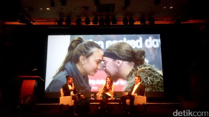 Liburan Seru ke Selandia Baru Seperti Nadine Chandrawinata, Mau?