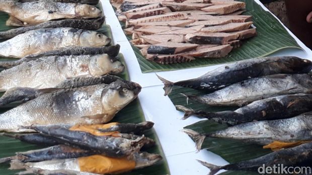 Resep Ikan : Pindang Ikan Kembung Sambal Petai