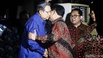SBY-Prabowo Cipika-cipiki di Cikeas