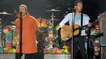Hufh! Nyanyi Bareng Liam Gallagher Ditunda Sampai Tahun Depan