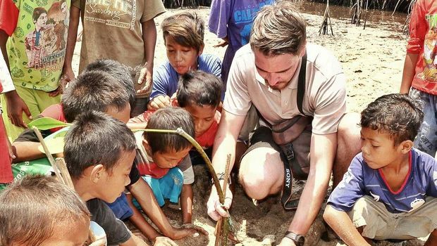 Frederik juga peduli terhadap perkembangan Indonesia (dok Istimewa)