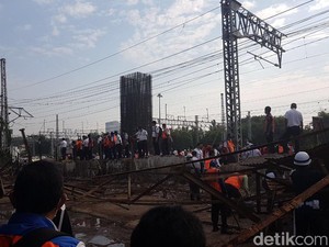 Pengembangan KA Bandara, Bangunan Liar di Manggarai Ditertibkan