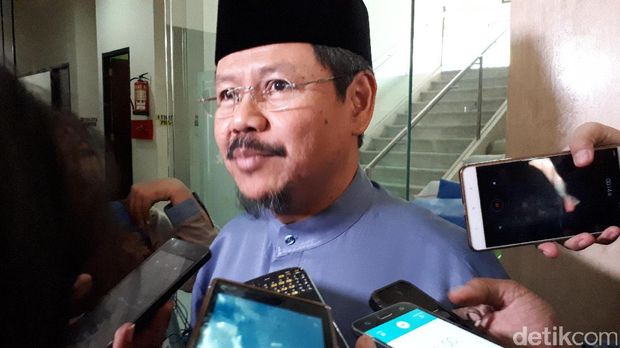  Juru bicara HTI, Ismail Yusanto di kantor DPP PKB, Kamis (27/7/2017)