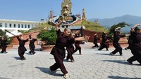 Menarik sejarah ke belakang, rupanya latihan kung fu para biksuni di sana dimulai sejak tahun 2008. Pemimpin Biara Druk Gawa Khilwa, Gyalwang Drukpa, terinspirasi dari kunjungnnya ke Vietnam dan menerapkannya di biaranya (AFP)