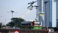 Dinas Bina Marga DKI Jakarta terus mengebut pembangunan flyover Pancoran.