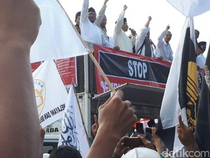 Orasi di Depan Massa 287, Jubir HTI Minta Perppu Ormas Dicabut