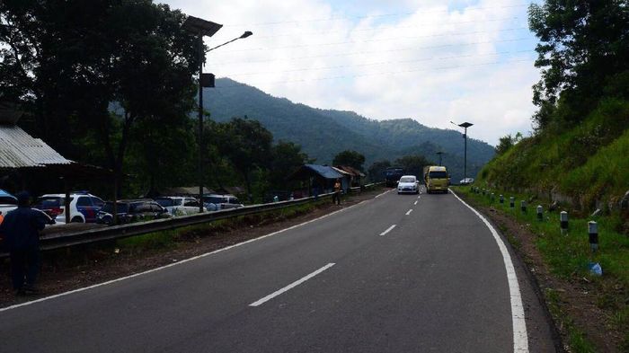 Pembangunan Jalan Lintas Selatan Pulau Jawa Dikebut