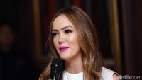Cathy memiliki mimpi untuk menjadi enterpreneur. Pool/Hanif Hawari/detikfoto.