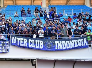 Latihan Inter Meriah dengan Nyanyian Interisti Indonesia