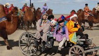 Unta yang digunakan balapan adalah unta bactrian. Unta ini adalah binatang yang bisa mengangkut beban berat dan biasa digunakan oleh masyarakat Mongolia (Reuters)