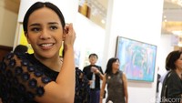 Walaupun tanpa makeup dirinya terlihat menarik. (Foto: Angel Pieters (Hanif/detikHOT)