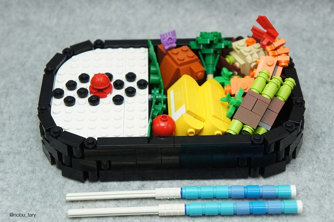 Pizza dan Tempura dari Lego hingga Rahasia Kulit Mulus Victoria Beckham