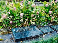 Makam Pablo Escobar di Itagui (medellinliving.com)
