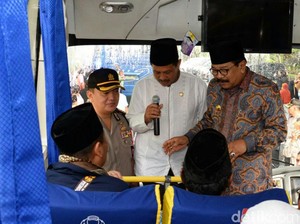 Gubernur Soekarwo Titip Doa untuk Indonesia ke Jemaah Calon Haji