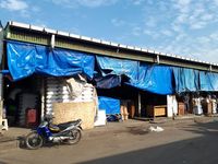 Pasar Cipinang Sepi