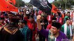 Suasana Orasi Massa Aksi 287 di Monas