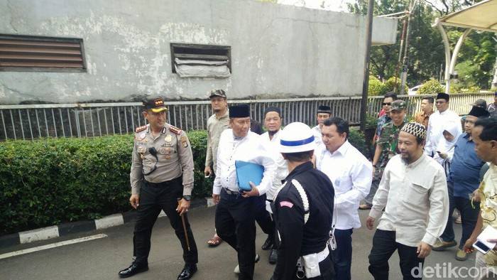 Kuasa Hukum GNPF Tiba di MK, Ajukan Gugatan Perppu Ormas