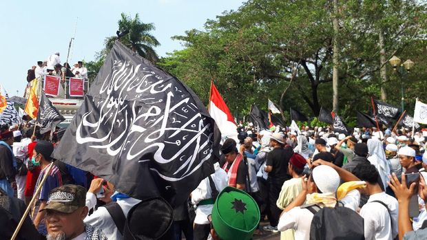 Kumpul di Patung Kuda, Massa Aksi 287 Berorasi